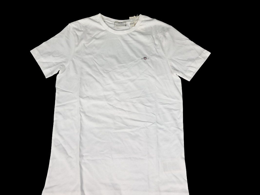 Gant T-shirt: GANT Shield T-Shirt Gr. S – Nuovo (secondo la descrizione) da Hünenberg venduto da Restwert_Zug