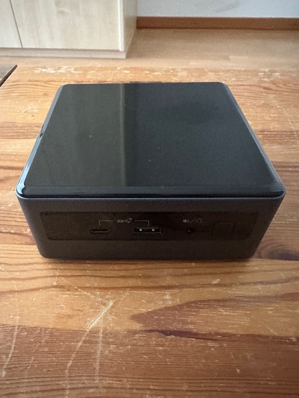 Intel PCs: Intel NUC NUC10i7FNH mit RAM und M2 SSD – Gebraucht aus Gwatt (Thun) von  1