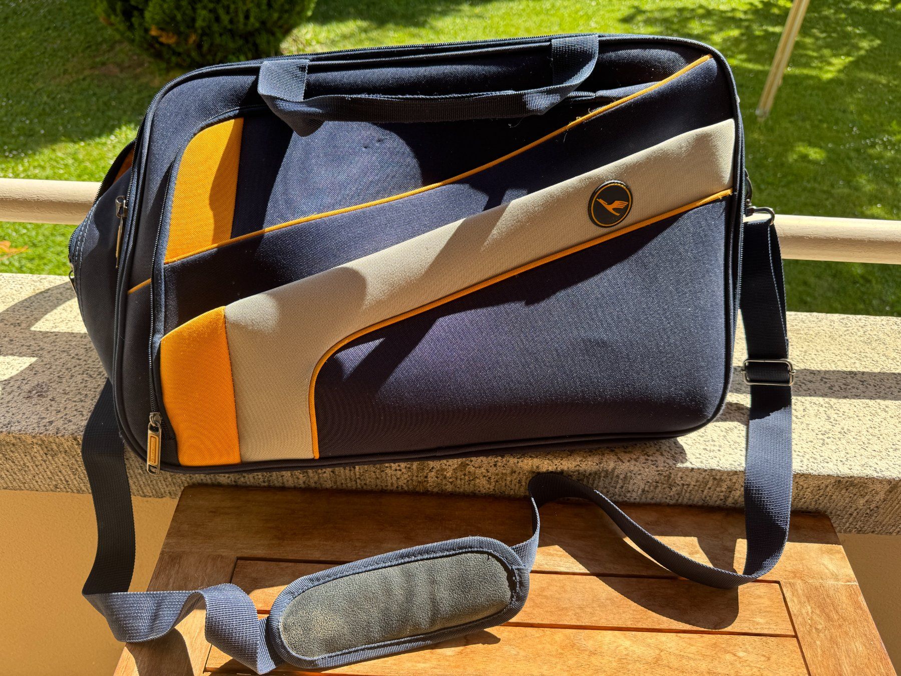 Lufthansa Borse: Sac a bagage cabine Lufthansa – Usato da Yverdon-les-Bains venduto da tvl_2qcr 5