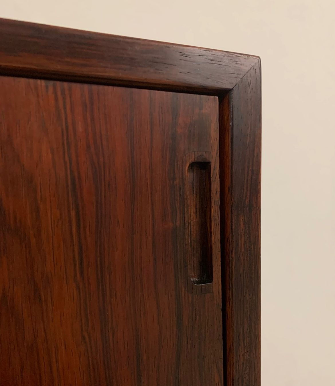 Cassettiere: Sideboard MidCentury Palisander Denmark Hornslet 60s – Usato da Basel venduto da MidMod20C 4