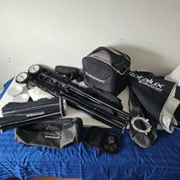Elinchrom Quadra Hybrid Professional Lighting Kit Excellent