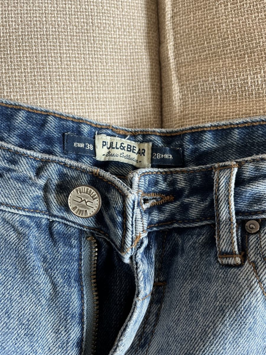 Pull&Bear Pantalons: Pull&Bear distressed denim shorts, size 38, summer looked – D'occasion à Mies par Nib2011 6