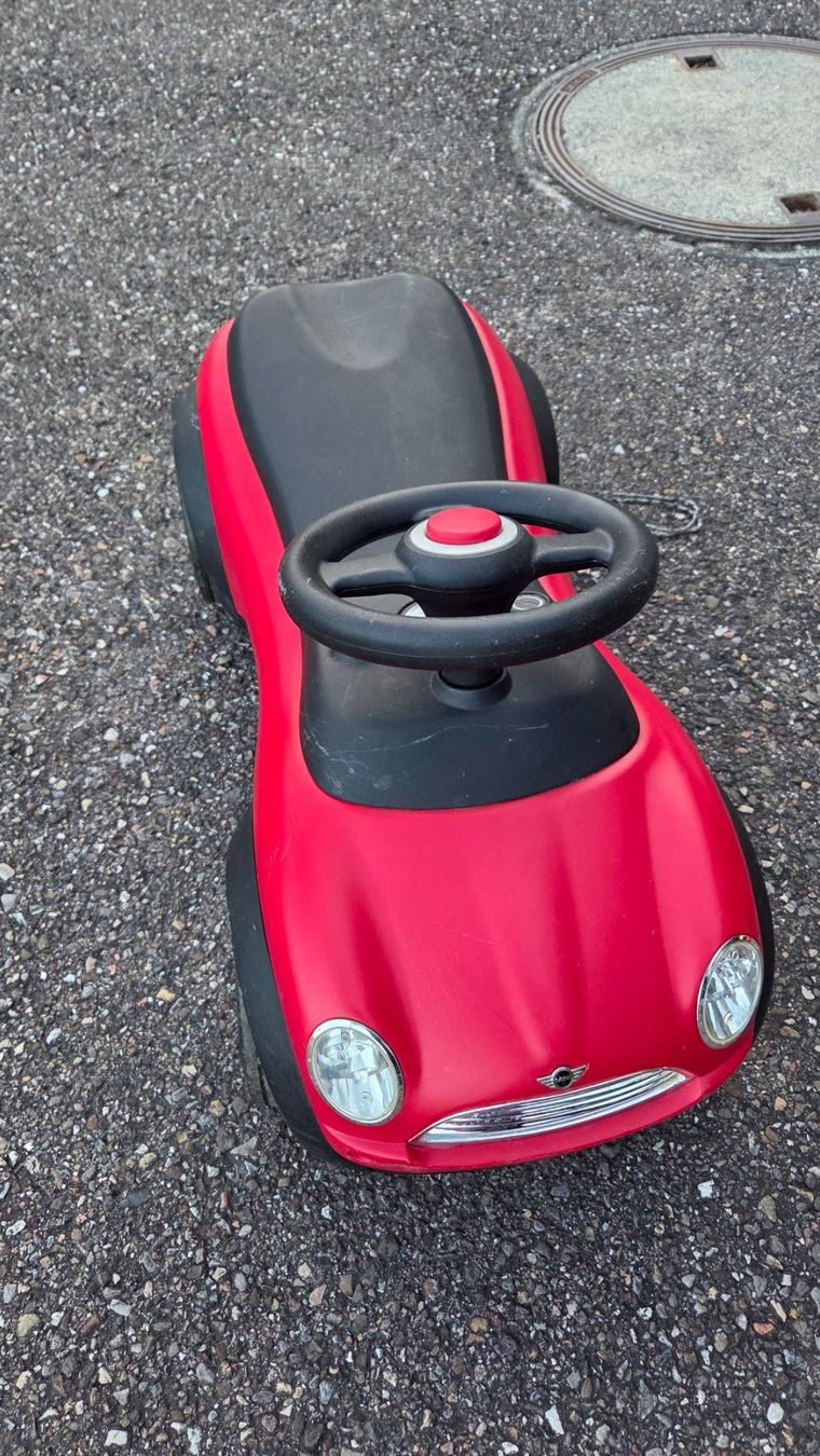 BMW Veicoli per bambini: MINI Cooper Kinder Rutschauto rot – Usato da Remigen venduto da Mobis