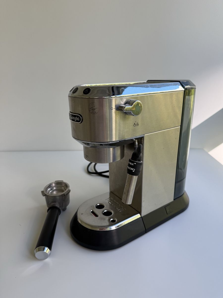 De'Longhi Macchine per caffè & Macchine per espresso: Delonghi Dedica – Usato da Schüpfen venduto da ASC15