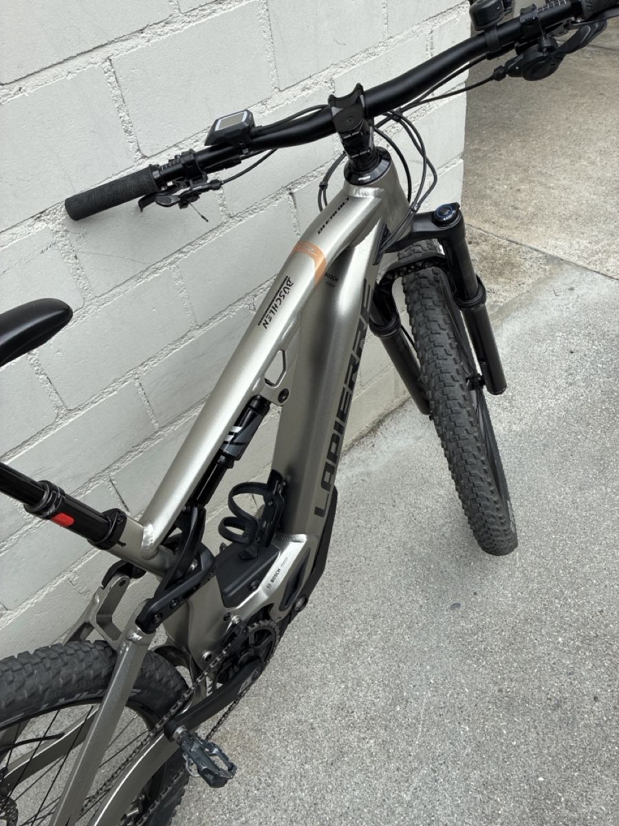 Lapierre Biciclette: E-MTB Lapierre Fully – Usato da Frutigen venduto da Falkenstrasse 1