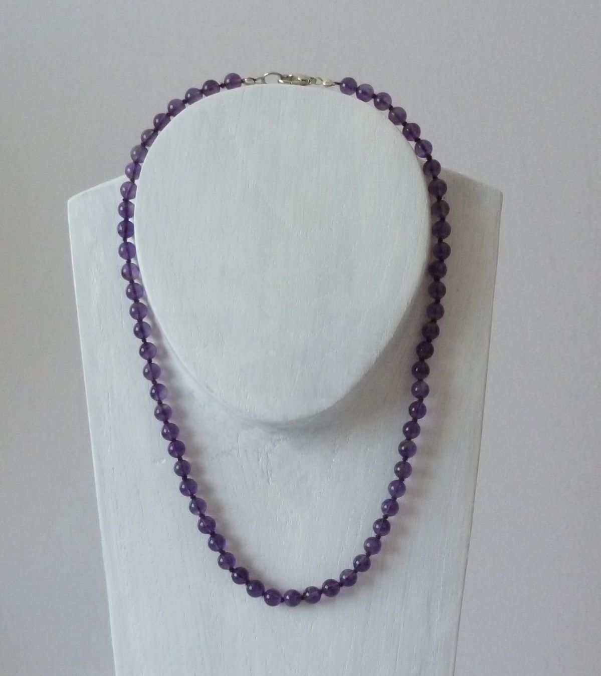 Ketten: Edelstein-Kette - Amethyst Nr. 36 – Neu und originalverpackt aus Mauren von Yeelen