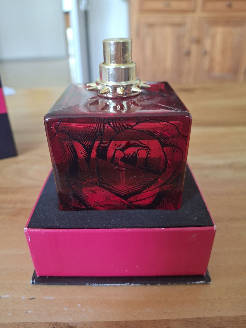 Profumi & Eau de Toilette: Rammstein parfum "Rosenrot" Gebraucht! – Usato da Alpnach Dorf venduto da dek_s78g 6
