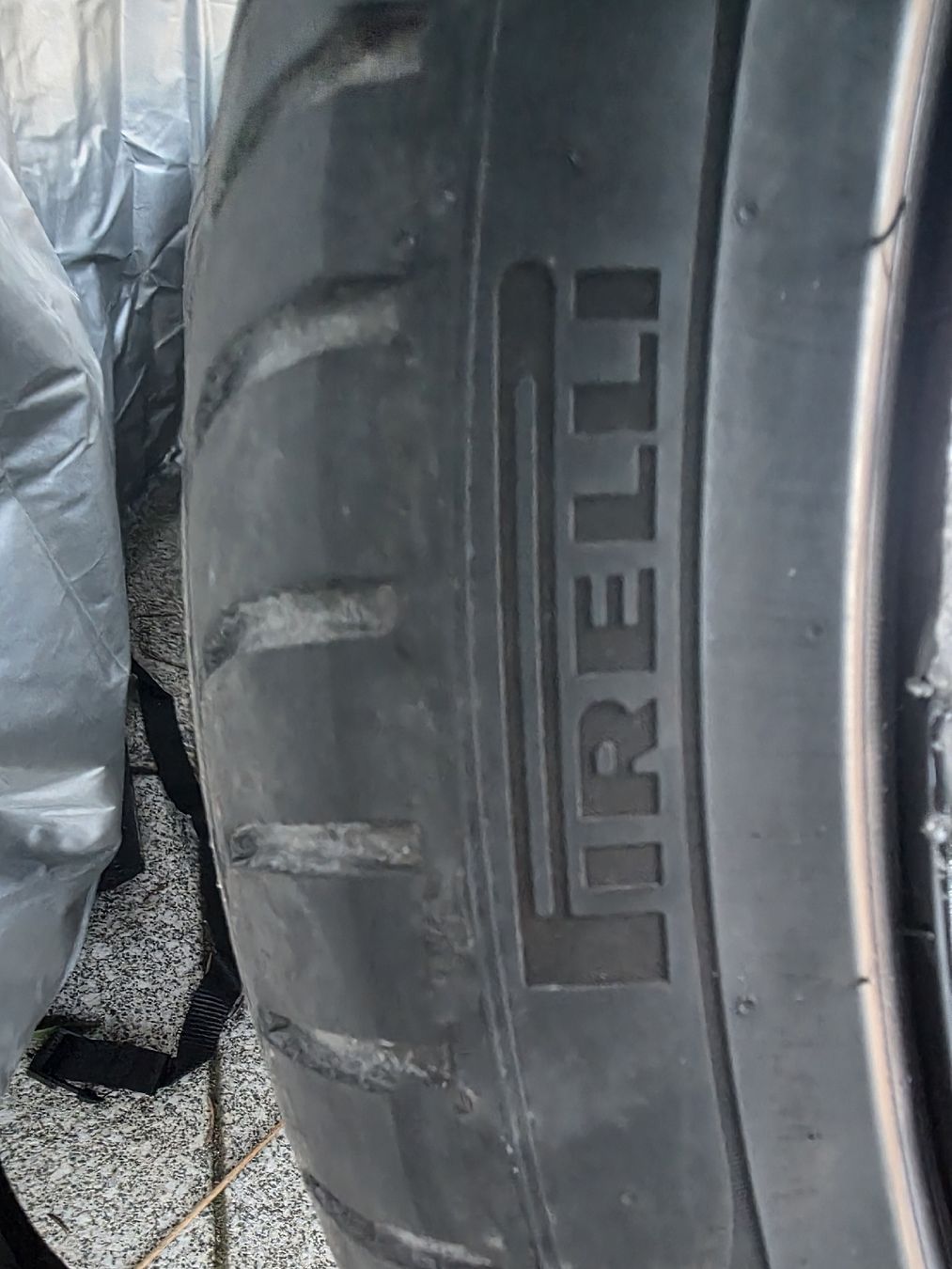 Pirelli Pneumatici & Ruote complete: pneux d été 235/55/19 – Usato da Prez-vers-Noréaz venduto da Bogh15 1