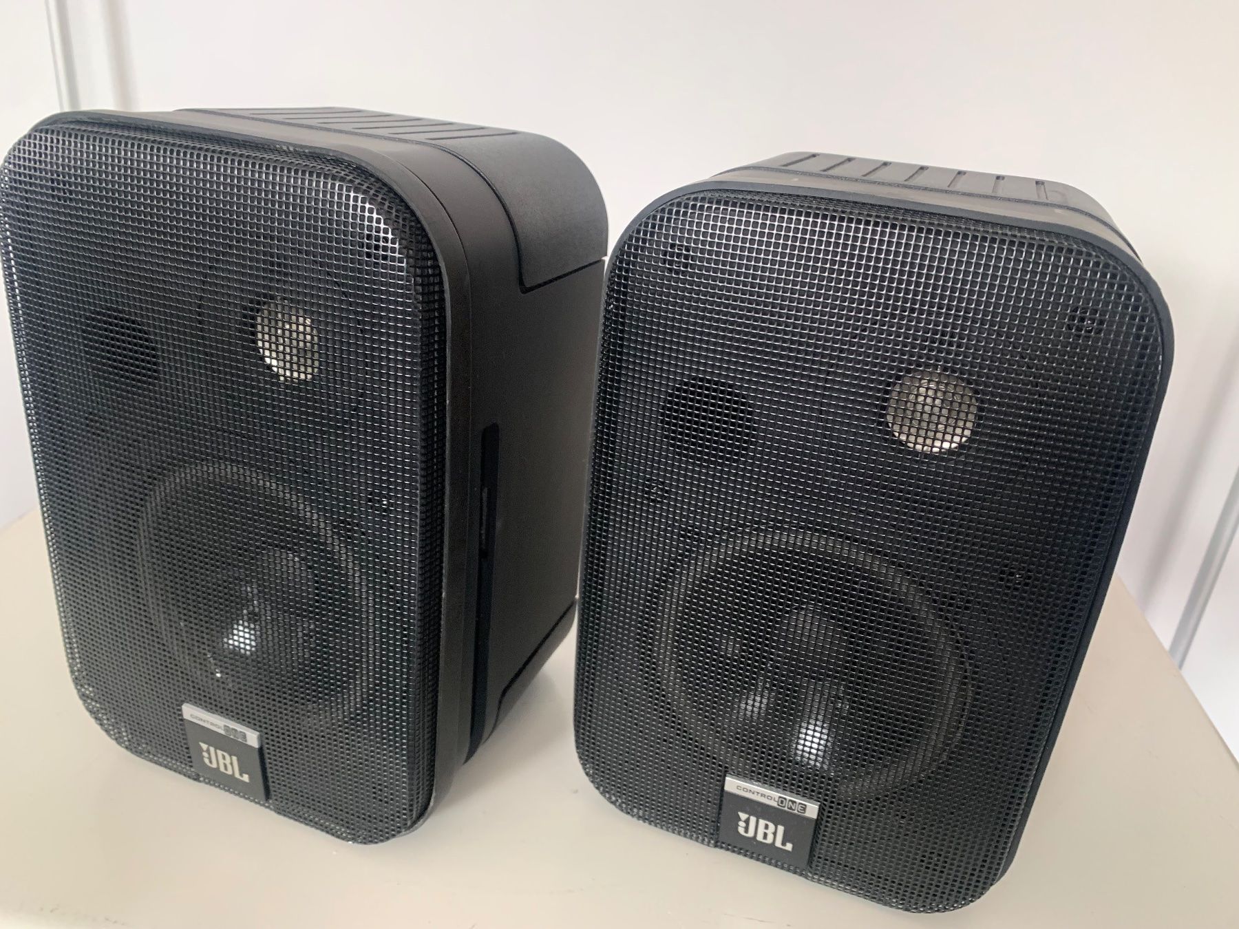 JBL Lautsprecher: JBL Control Lautsprecher in Schwarz – Gebraucht aus Bremgarten AG von Bereika