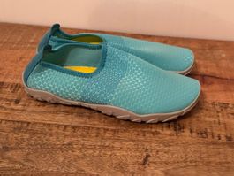 Badeschuhe/Surfschuhe türkis, Grösse 41/42, Top Zustand NEU!