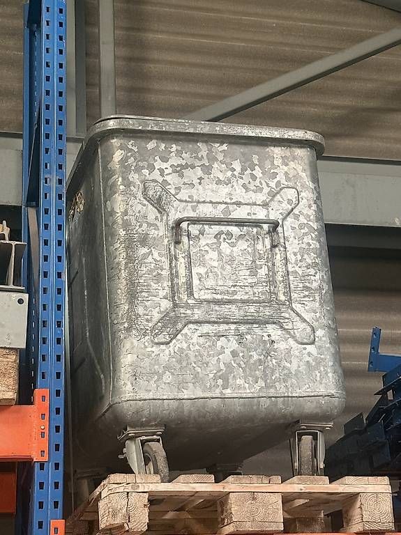 Contenitori edile: Industriecontainer – Usato da Thun venduto da noe_rz5b
