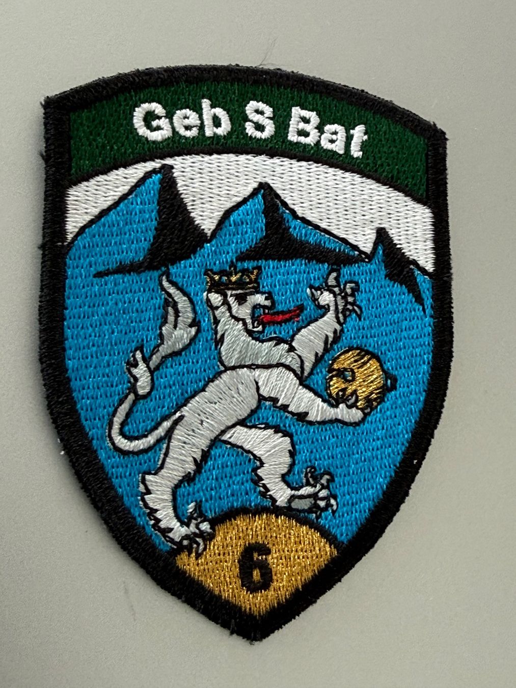 Schweizer Armee Placchette & Badge: A-Badge: Geb S Bat 6 (Stab) - Schweizer Armee – Usato da Brütten venduto da Hst1