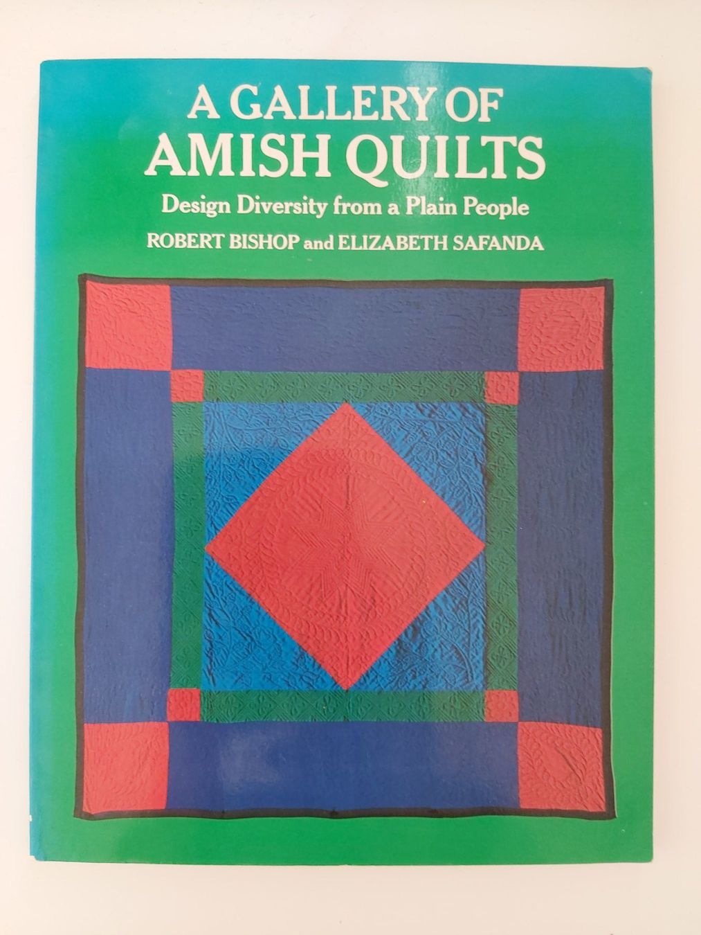 Libri: A Gallery of Amish Quilts – Nuovo (secondo la descrizione) da Hünibach venduto da keypin01