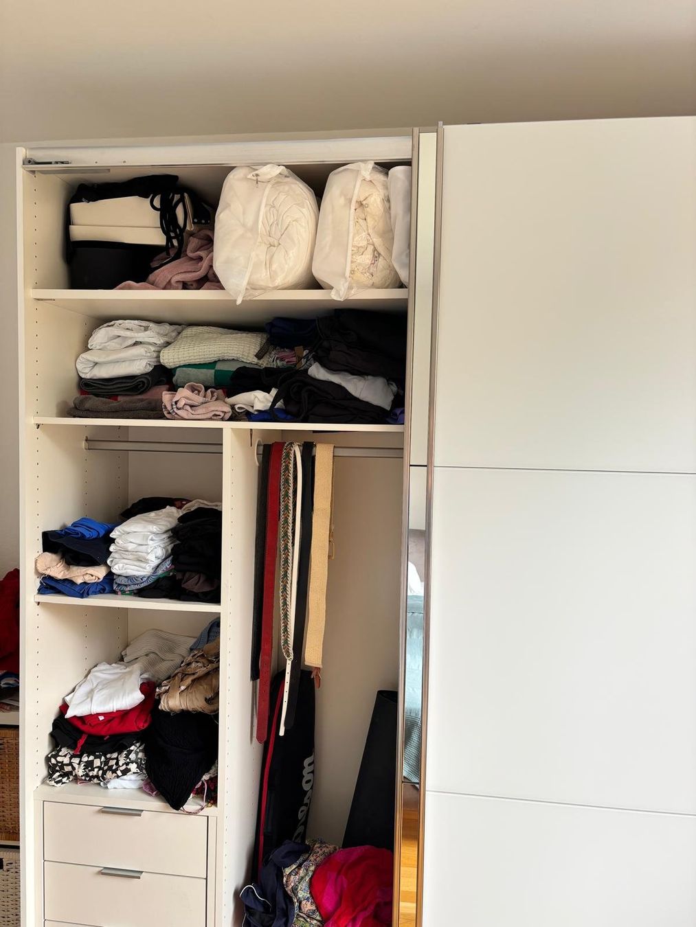Ikea Schränke: IKEA schrank mit Spiegel – Gebraucht aus Zürich von Gorgina 3