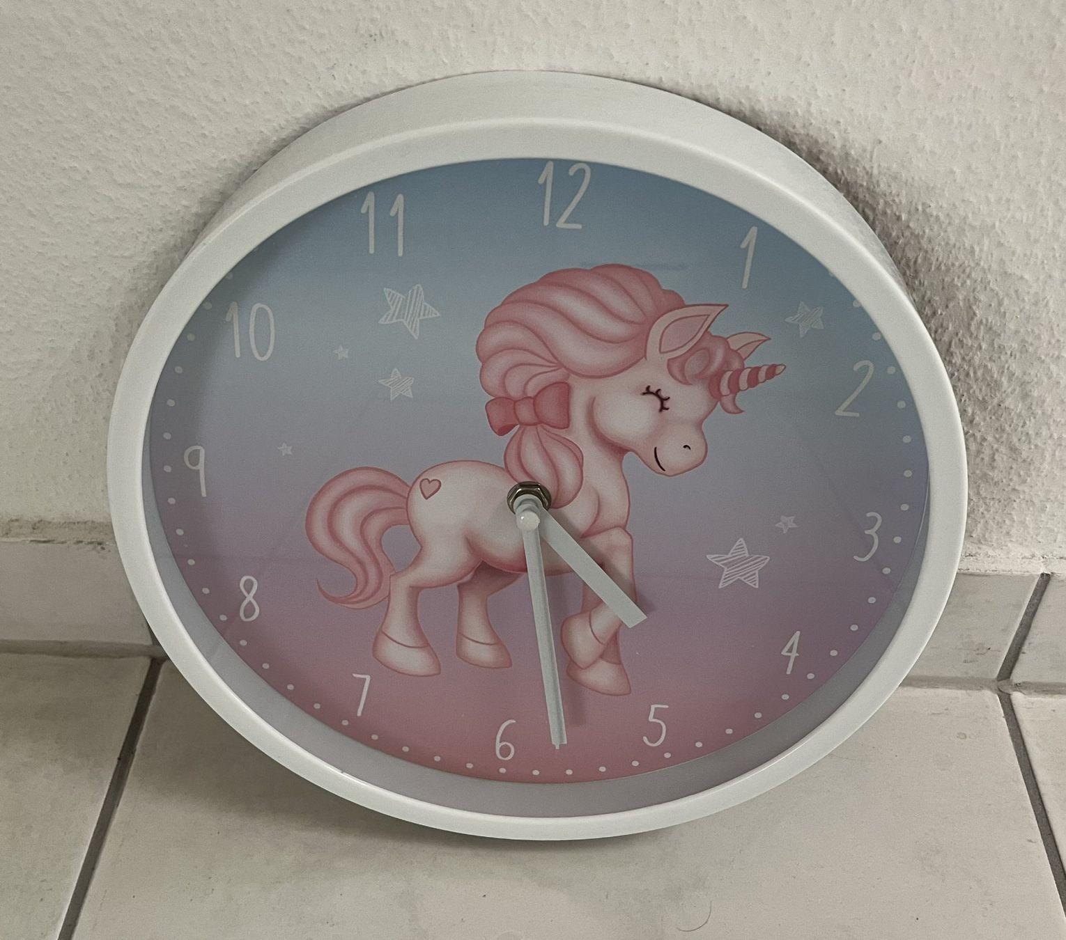 Orologi da terra & Orologi da parete: Wanduhr mit Einhorn Motiv – Usato da Muttenz venduto da Juvenile33 1