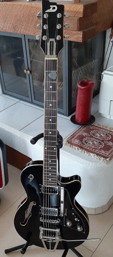 Düsenberg Strumenti musicali: Duesenberg Starplayer Special, Top Zustand, Schwarz! – Nuovo (secondo la descrizione) da Frieswil venduto da ricadan 4