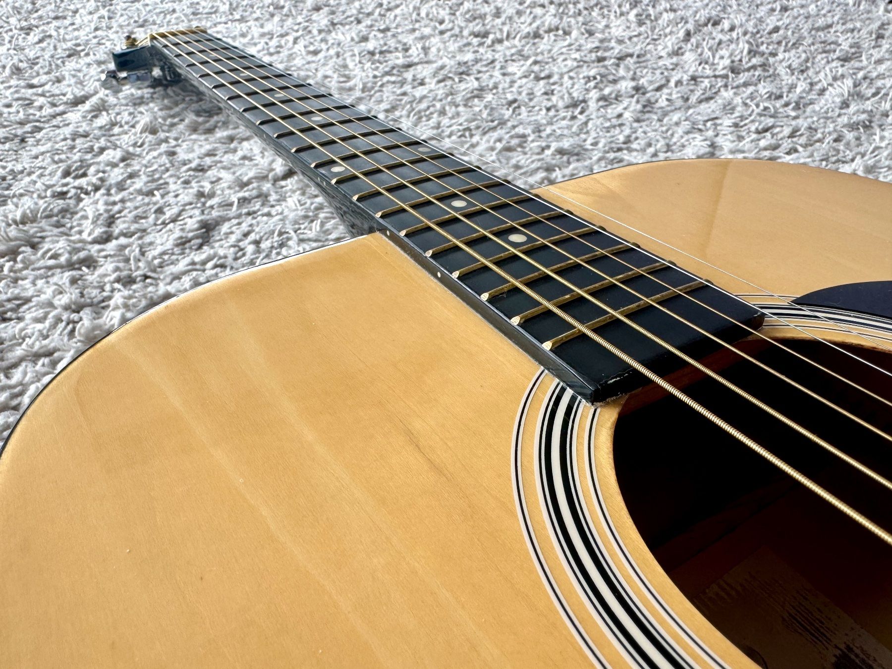 Strumenti musicali: Stagg SW201N Akustische Dreadnought Gitarre – Usato da Unterägeri venduto da NikitaY 6