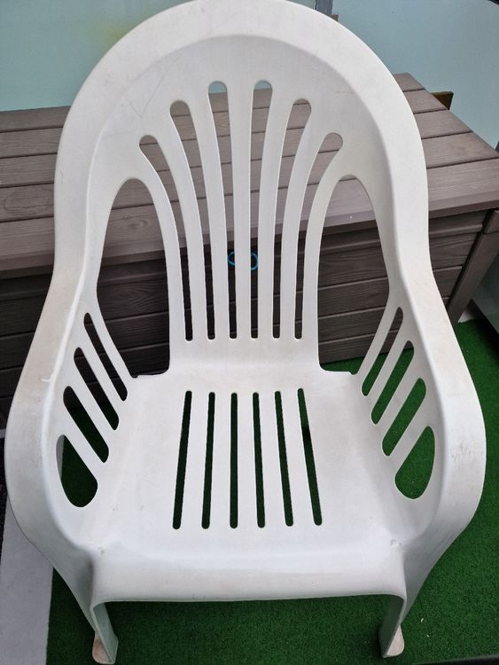 Plastikstühle Kaufen auf Ricardo