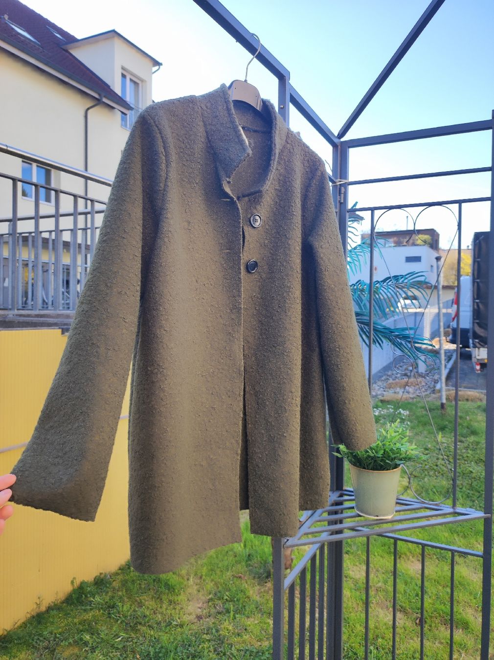 Giacche: Jacke / Übergangsjacke Grün – Usato da Arni AG venduto da Rosen11