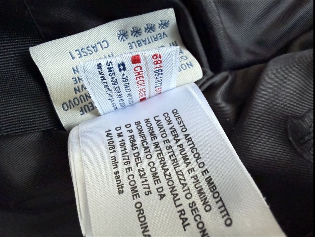Moncler Giacche: Moncler leichte Daunenjacke  – Nuovo (secondo la descrizione) da Ebikon venduto da nat_jzh5 5
