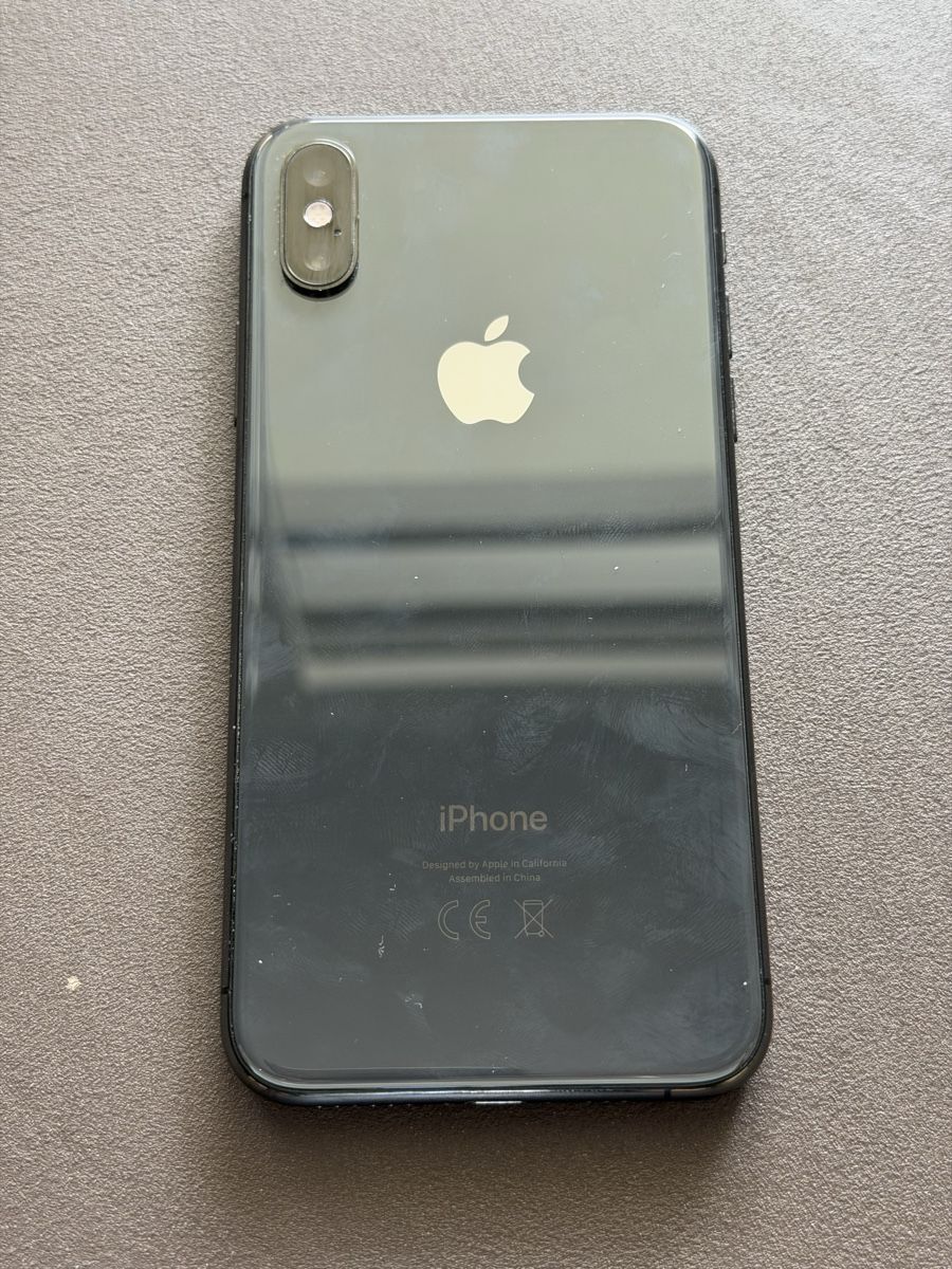 Apple Telefoni cellulari / Smartphones: iPhone Xs 64 GB – Usato da Düdingen venduto da 2633350 1