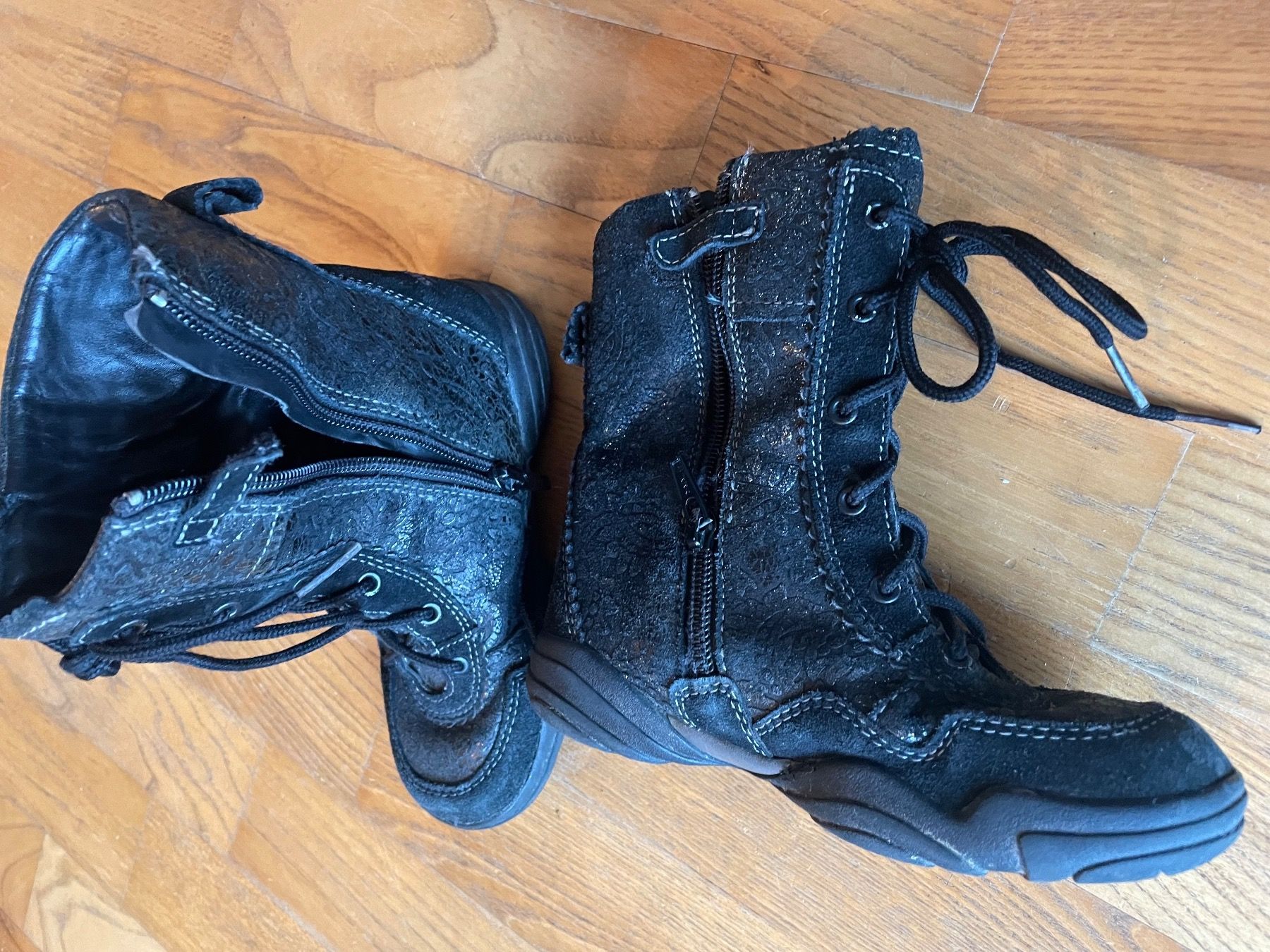 Superfit Schuhe für Mädchen: Winterstiefel Winterschuhe Gr 28 schwarz – Gebraucht aus Aesch ZH von Goonies_1 1