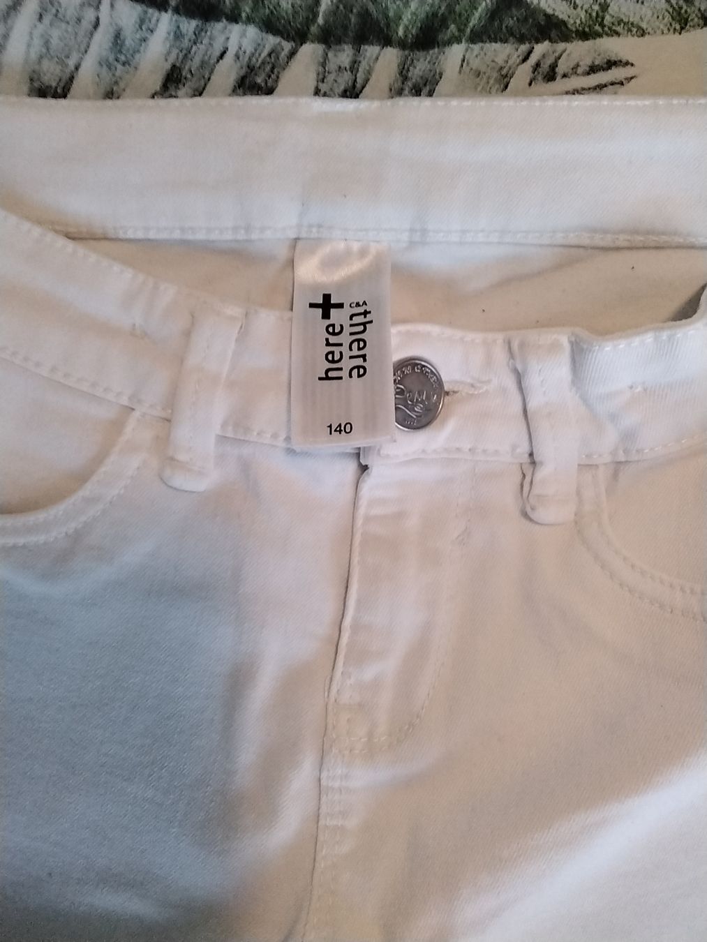 Pantaloni: Weisse Jeggings Gr. 140 – Usato da Balterswil venduto da Meerdeern 2