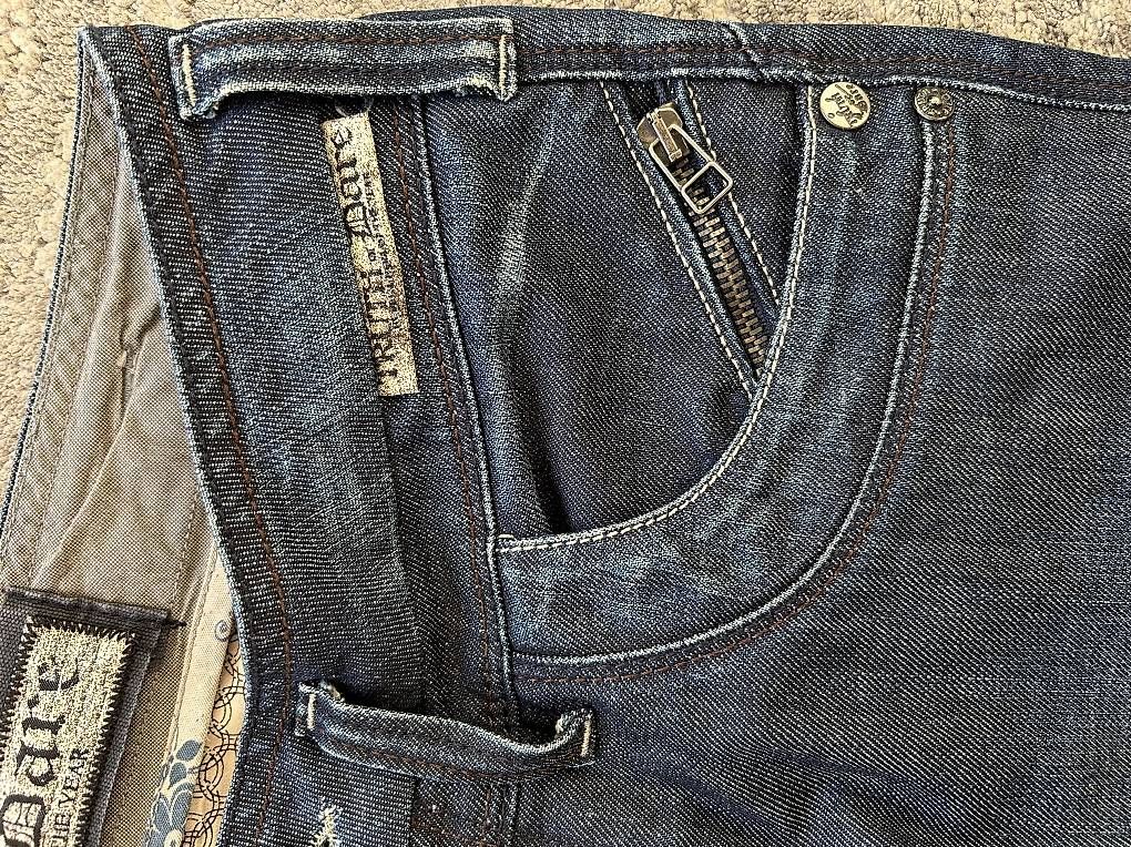 Jeans: Dunkelblaue Jeans von Truth or dare – Usato da Pratteln venduto da silvermoon78 1