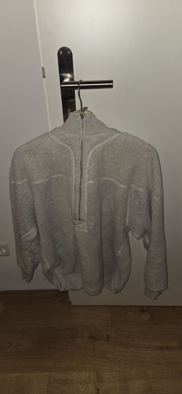 Pullover & Sweatshirts: warmer Pullover – Gebraucht aus Arni BE von Jolanda2000 1