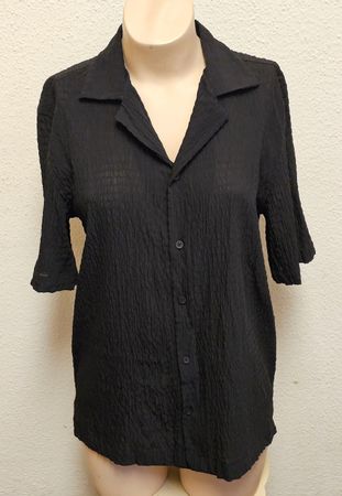 ZARA Damen Bluse Schwarz Crinkle Optik Gr. S Halbarm Knopfle