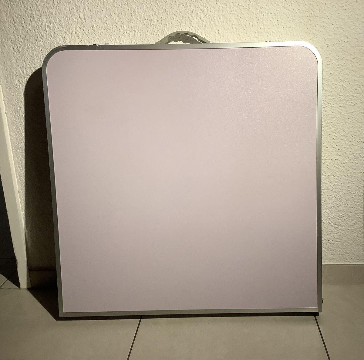 Tables: Campingtisch 2Stk. – D'occasion à Malters par Fantamum 3