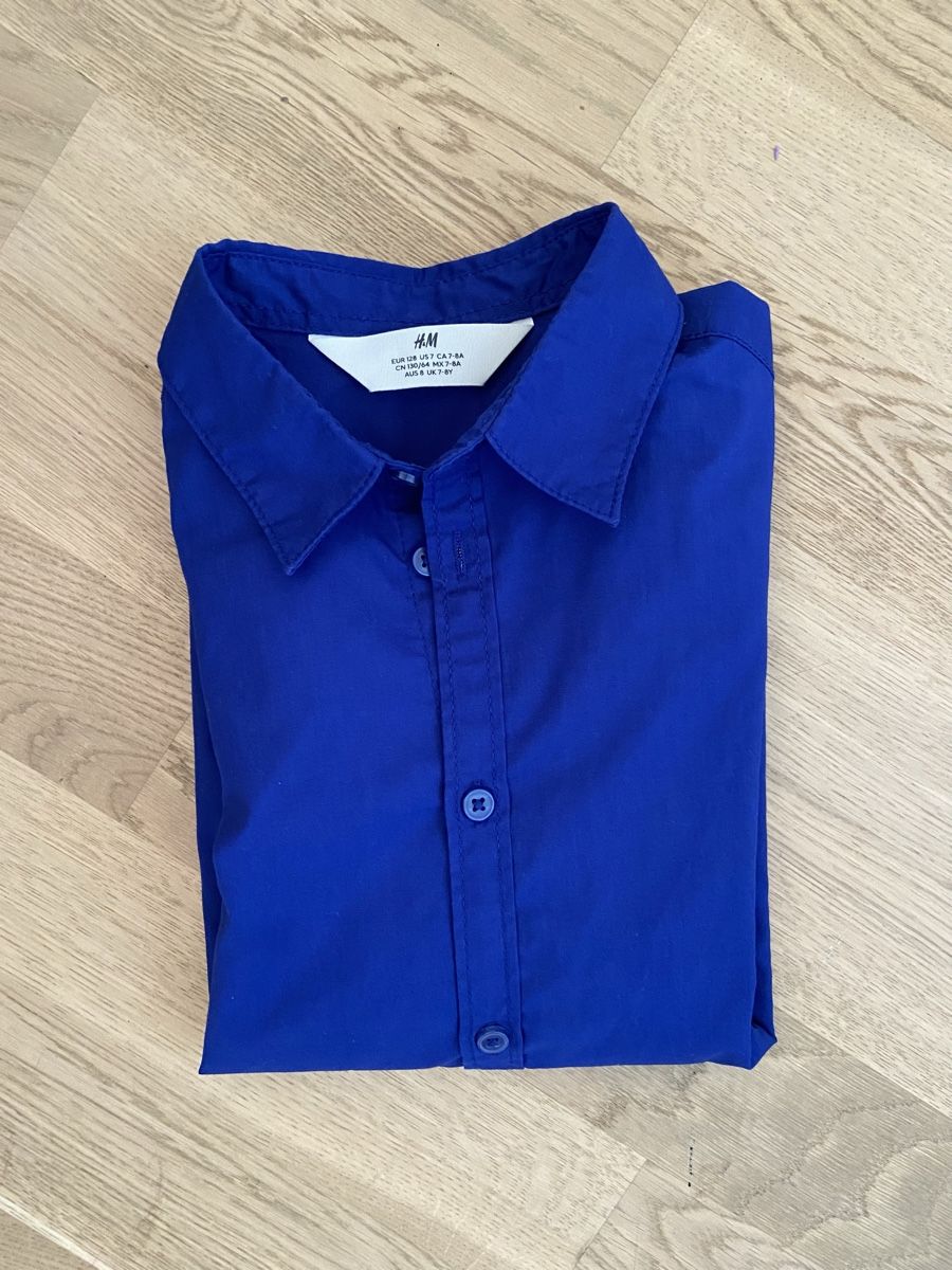 H&M Hemden, T-Shirts & Polos: Hemd H&M Gr. 128 – Gebraucht aus Lützelflüh-Goldb von N.H. 4