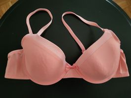 Apricotfarbener BH