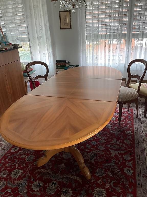 Tavoli: Ovaler Gründerzeit Tisch Esstische – Usato da Bottmingen venduto da Murtzli 4