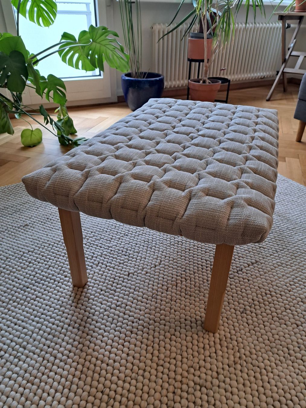 Sgabelli: Hocker mit gepolsterter Sitzfläche – Usato da Zürich venduto da ibe_5xb6