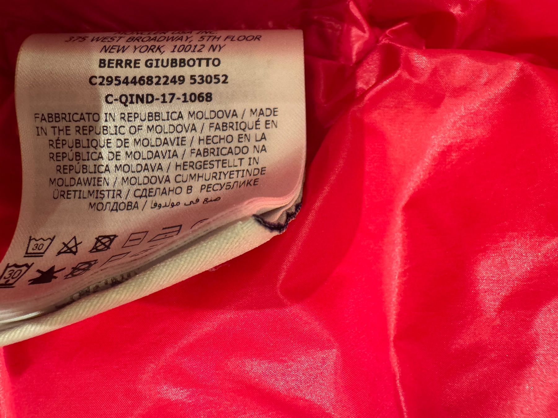 Moncler Giacche & Cappotti: Moncler Beere Giubbotto Daunenjacke, 10-12J – Usato da Klingnau venduto da Markus14 1
