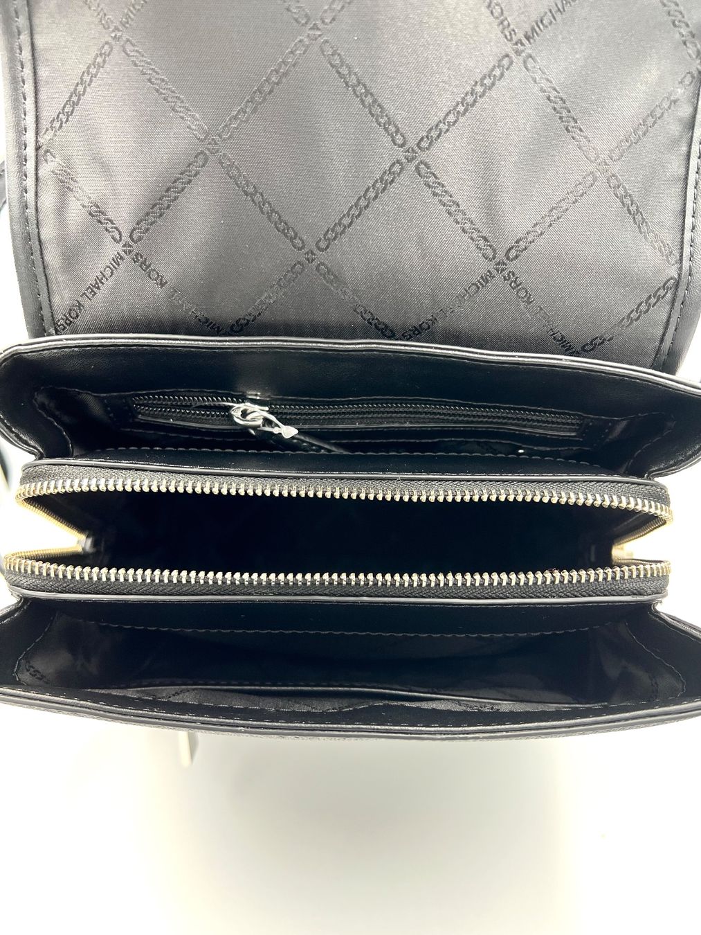 Michael Kors Rucksäcke: Michael Kors Rucksack black mit MK print – Neu und originalverpackt aus Wiedlisbach von Sistershop 5