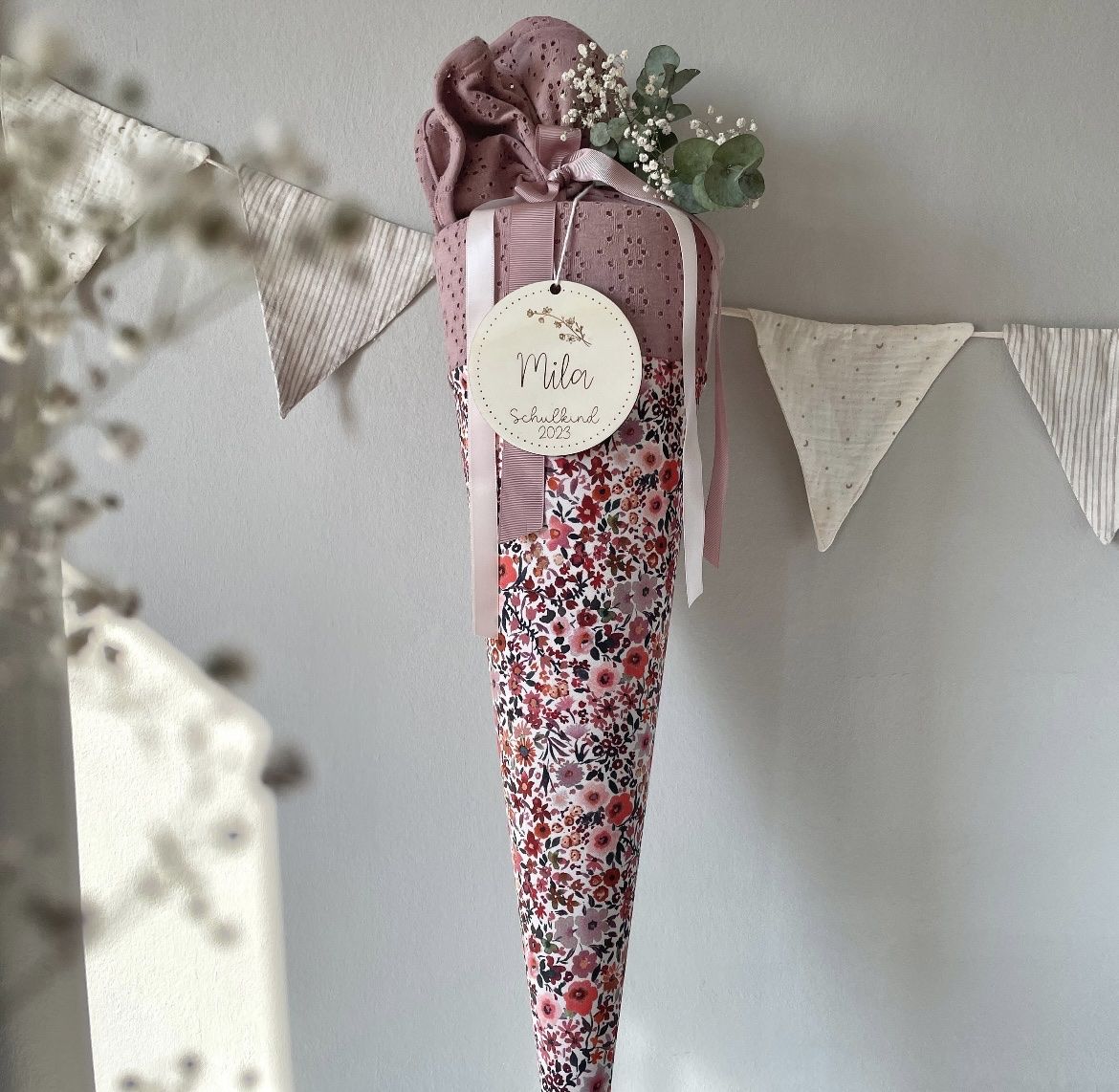 Alle Dekorationen: Schultüte Stoff Einschulung Mädchen Geschenk Blümchen – Neu (gemäss Beschreibung) aus Erlinsbach von SandraN04 4