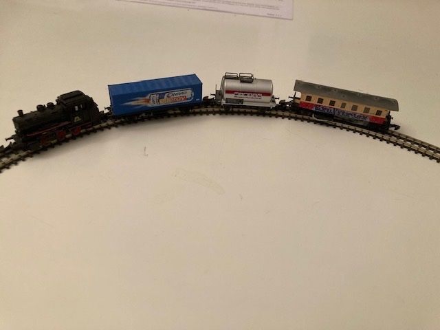 Märklin Z mini-club 1/220 8874 BR 216 Muy buen estado Probada (7