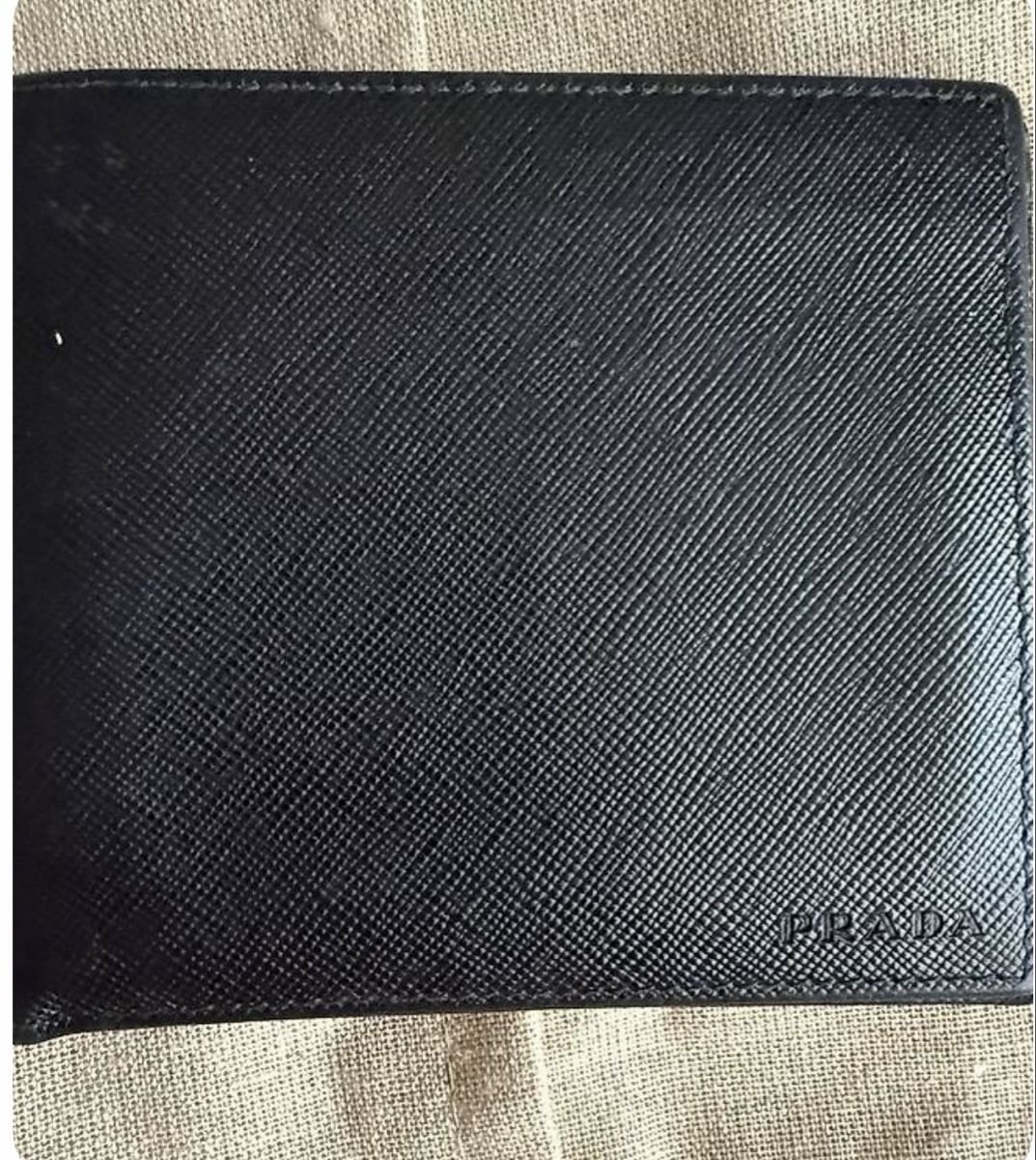 Prada Portafogli: Porte cartes Prada – Nuovo e nell'imballaggio originale da Le Mont-sur-Lausanne venduto da CT70 2