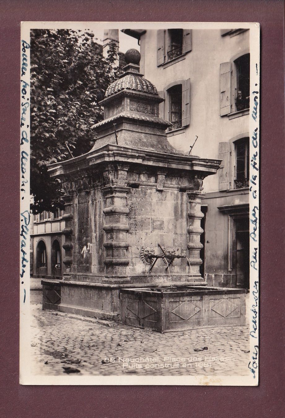 Cartoline postali: NEUCHÂTEL - Place des Halles - Puits - 1934 – Usato da Pully venduto da nicecards