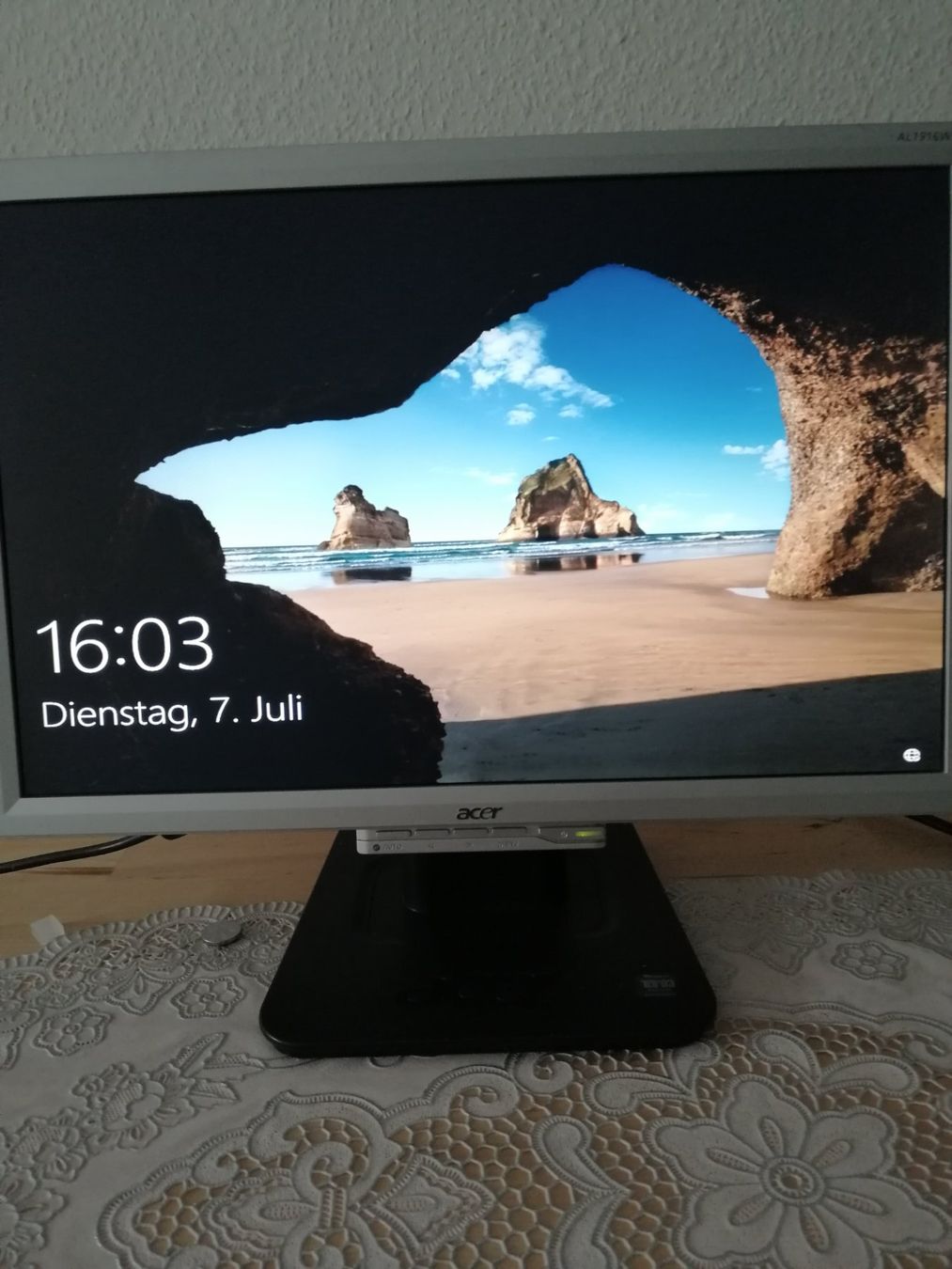 Acer Monitor: ACER LCD MONITOR – Usato da Wetzikon ZH venduto da Magopa