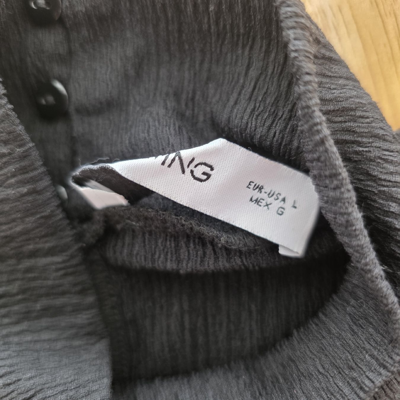 Mango Chemisiers:  Mango Damen Bluse schwarz Grösse L  – Neuf (Voir description) à Rheinsulz par Gilea 5