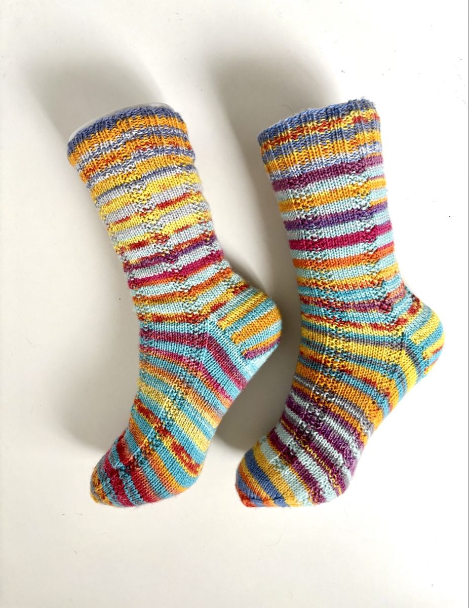Calze: Fröhliche Ringelsocken, handgestrickt, Grösse 37-39 – Nuovo e nell'imballaggio originale da Fislisbach venduto da handglismet
