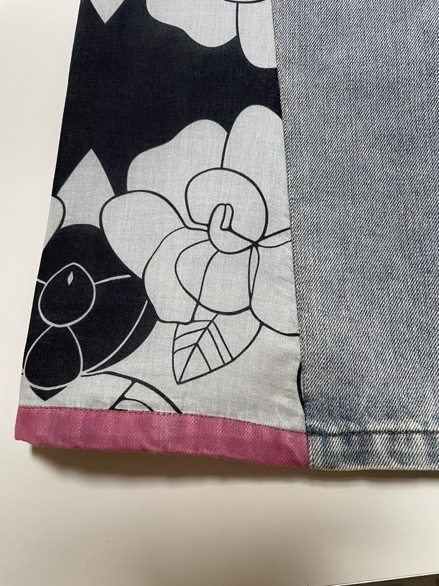 Chanel Jeans: Jeans von Chanel – Usato da Steg VS venduto da joa_k2b8 8