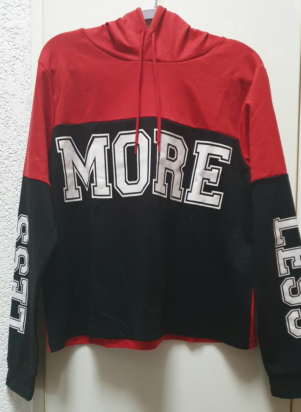 Maglioni & Felpe: Vier Pullover – Usato da Thun venduto da Vinkaa 3