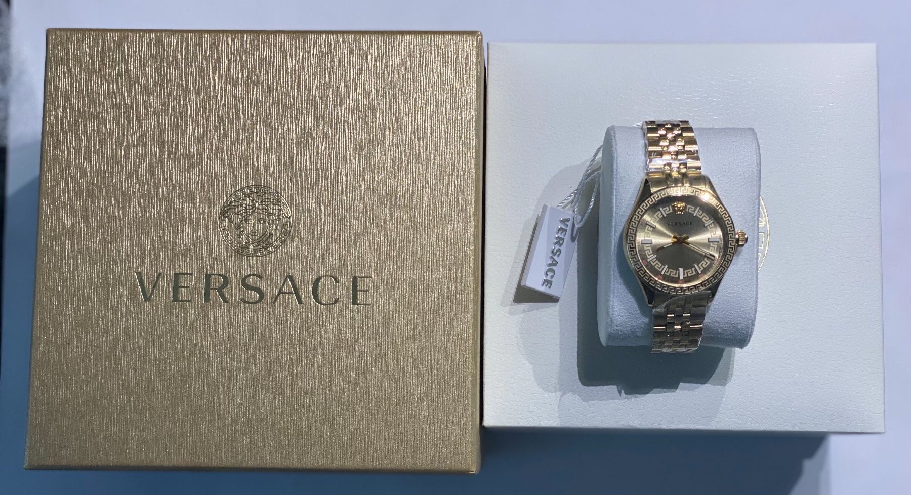 Versace Orologi: VERSACE Hellenyium Watch Gold-Tone – Nuovo e nell'imballaggio originale da Oberaach venduto da Dandy2021 4