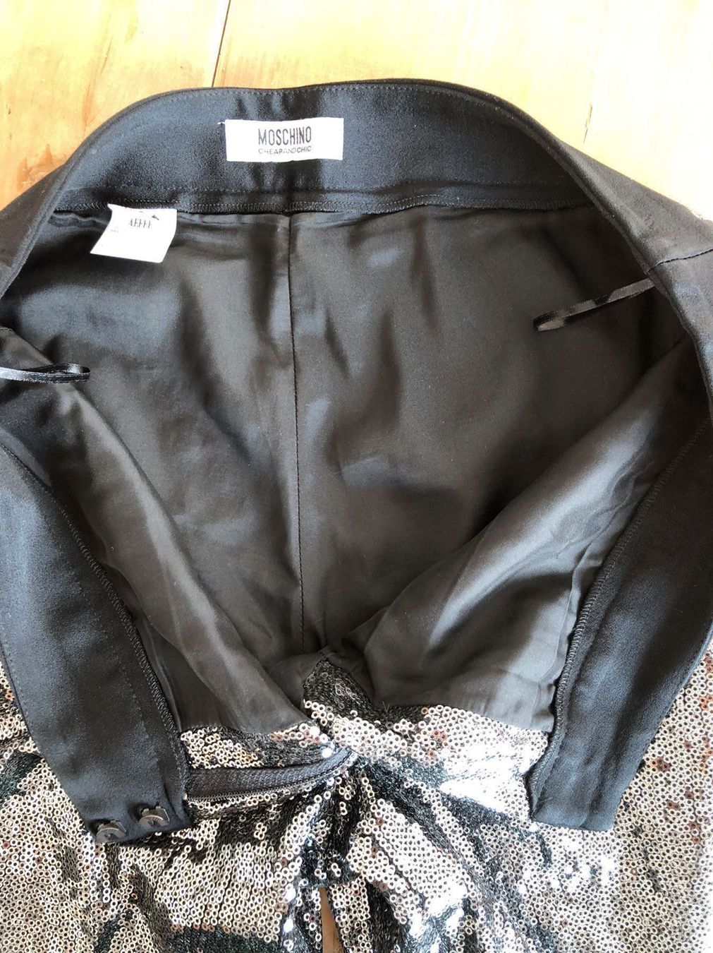 Moschino Pantaloni: Moschino trousers – Usato da Barna venduto da orbuyorcry 4