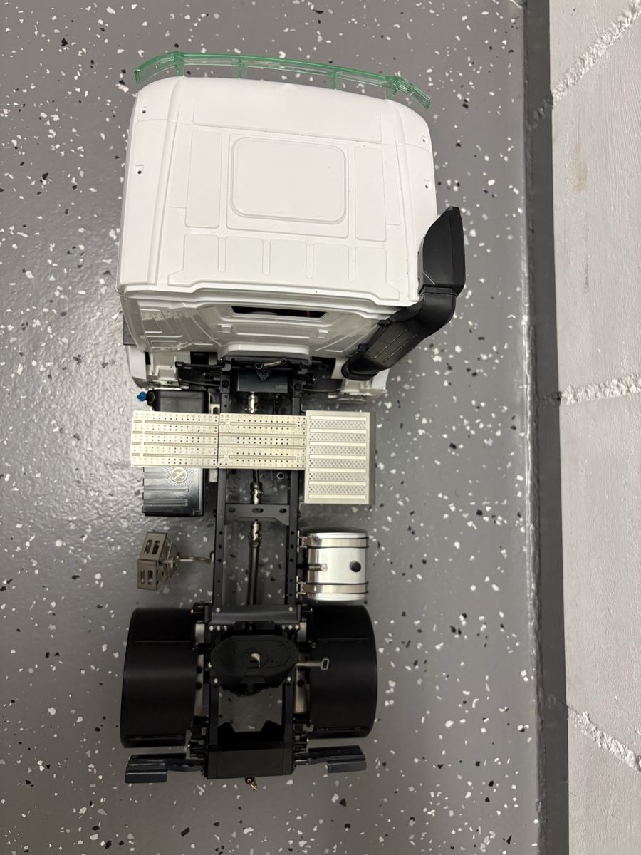 Modellismo RC: 1:14 Modell – Usato da Riken AG venduto da VFAEG8x8 2