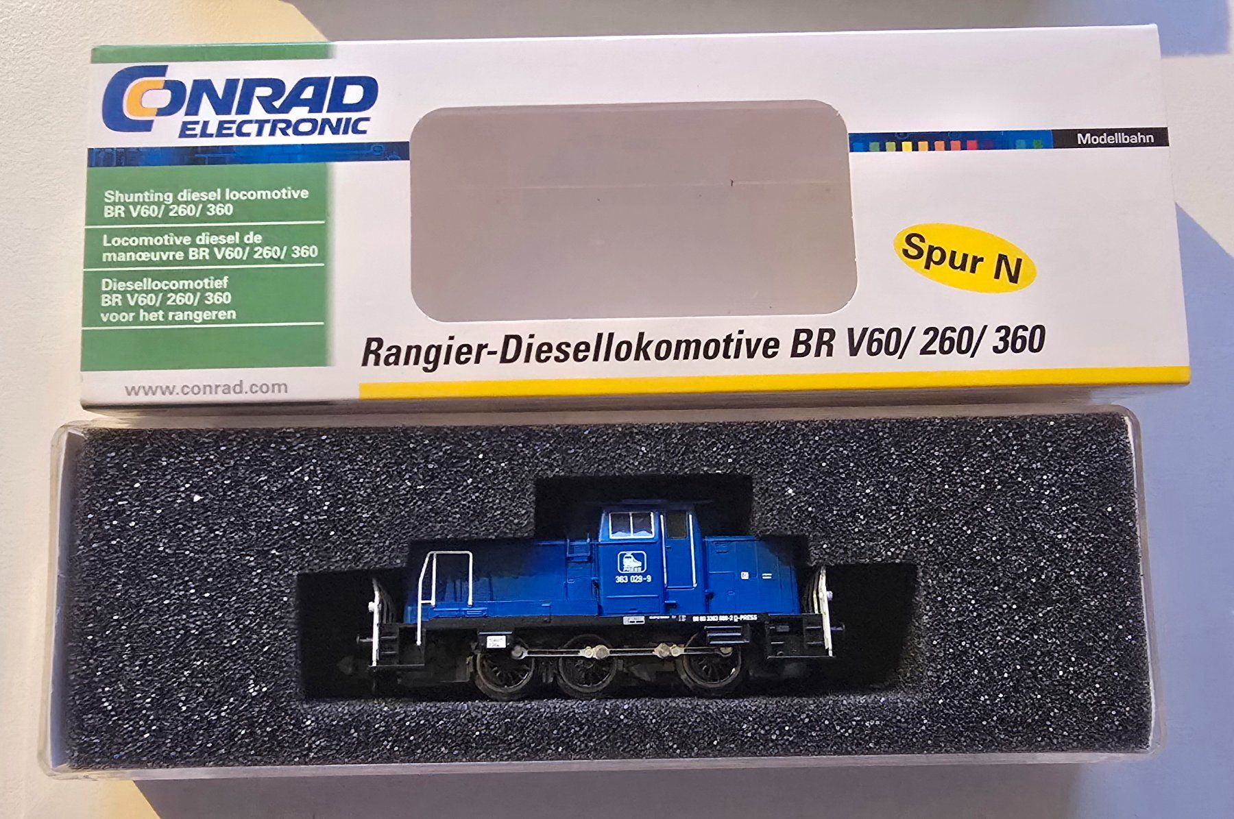 Modellini di ferrovie: Spur N Conrad 2x V60 defekt – Difettoso da Eggenwil venduto da Sonygeil